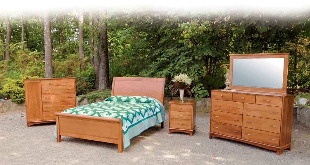 Crescent Bedroom Set-room setting
