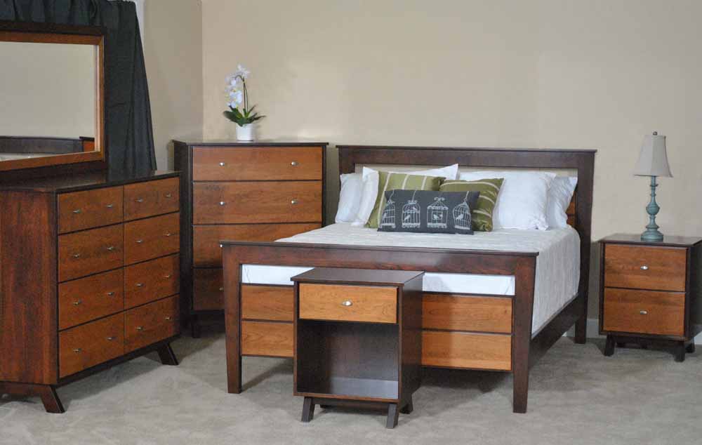 Avon Lake Bedroom Set