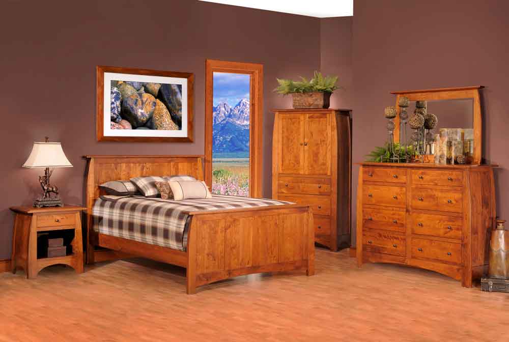 Bordeaux Bedroom Set with Tall Footboard