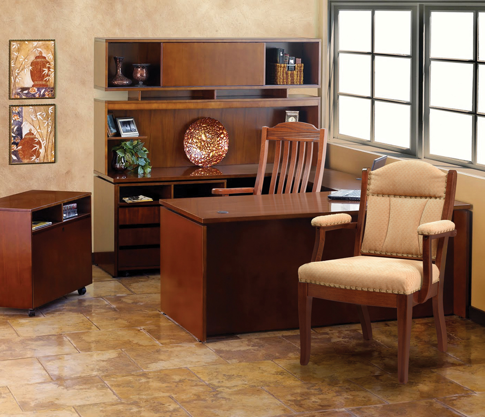 Low Back Client Arm Chair